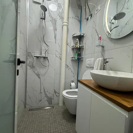 Ami Blloku Apartment